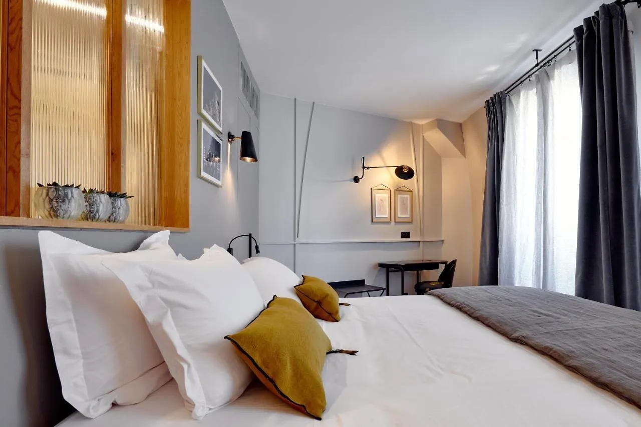 ** Hotel Tinah Paris, Reaumur - Montorgeuil France